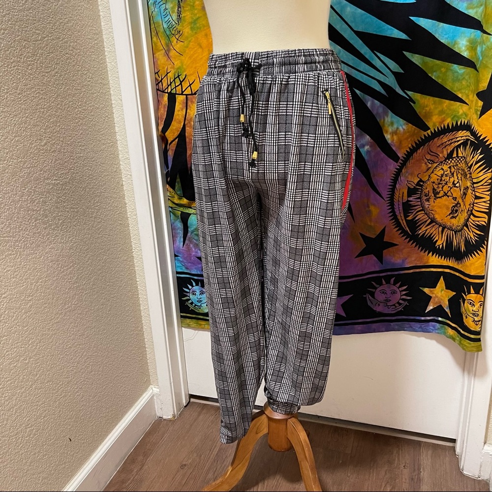 π Lovely casual European style joggers - Picture 4 of 11